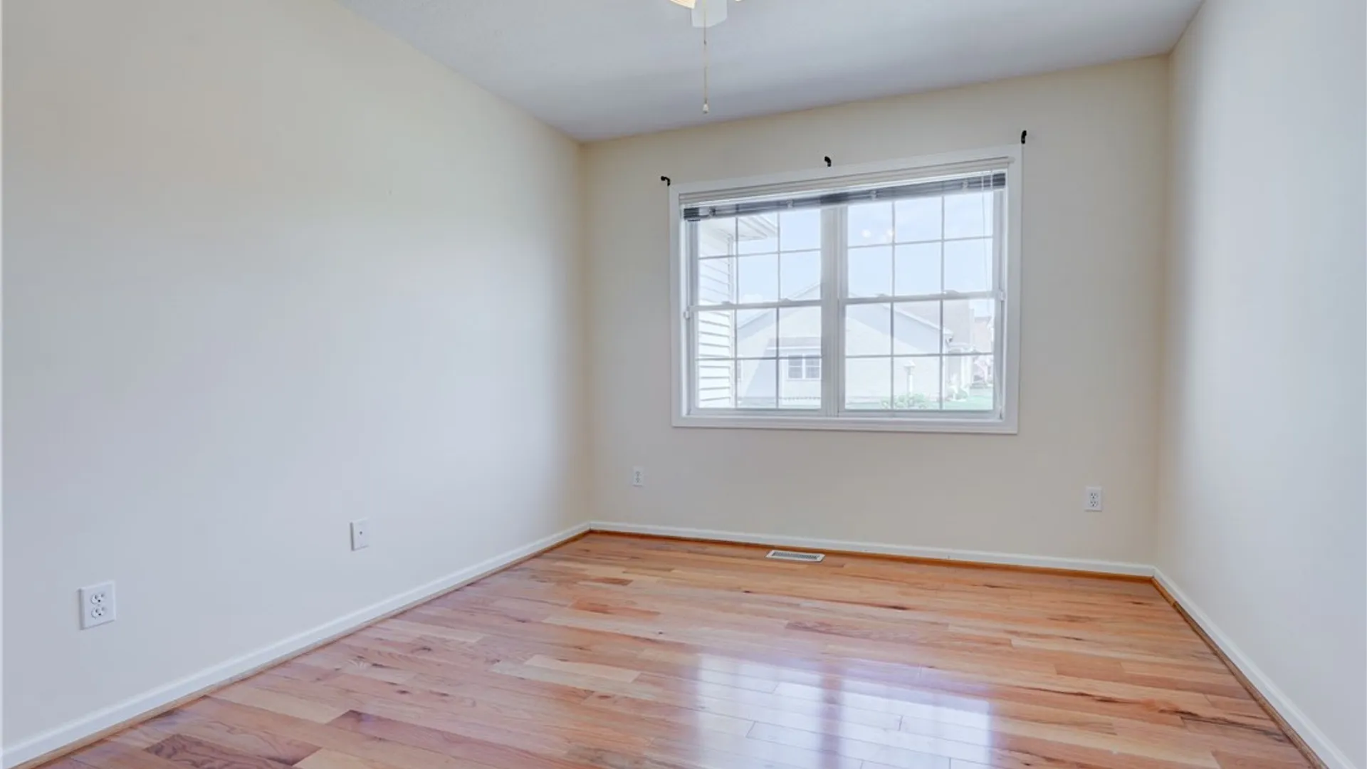 Property at 73 Logans Run, Greece, NY 14626 29