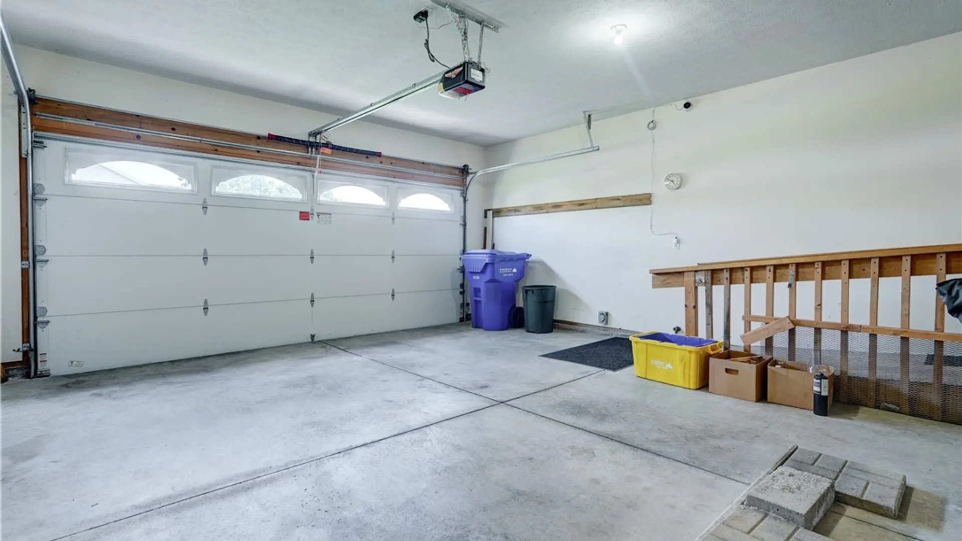 Property at 73 Logans Run, Greece, NY 14626 34