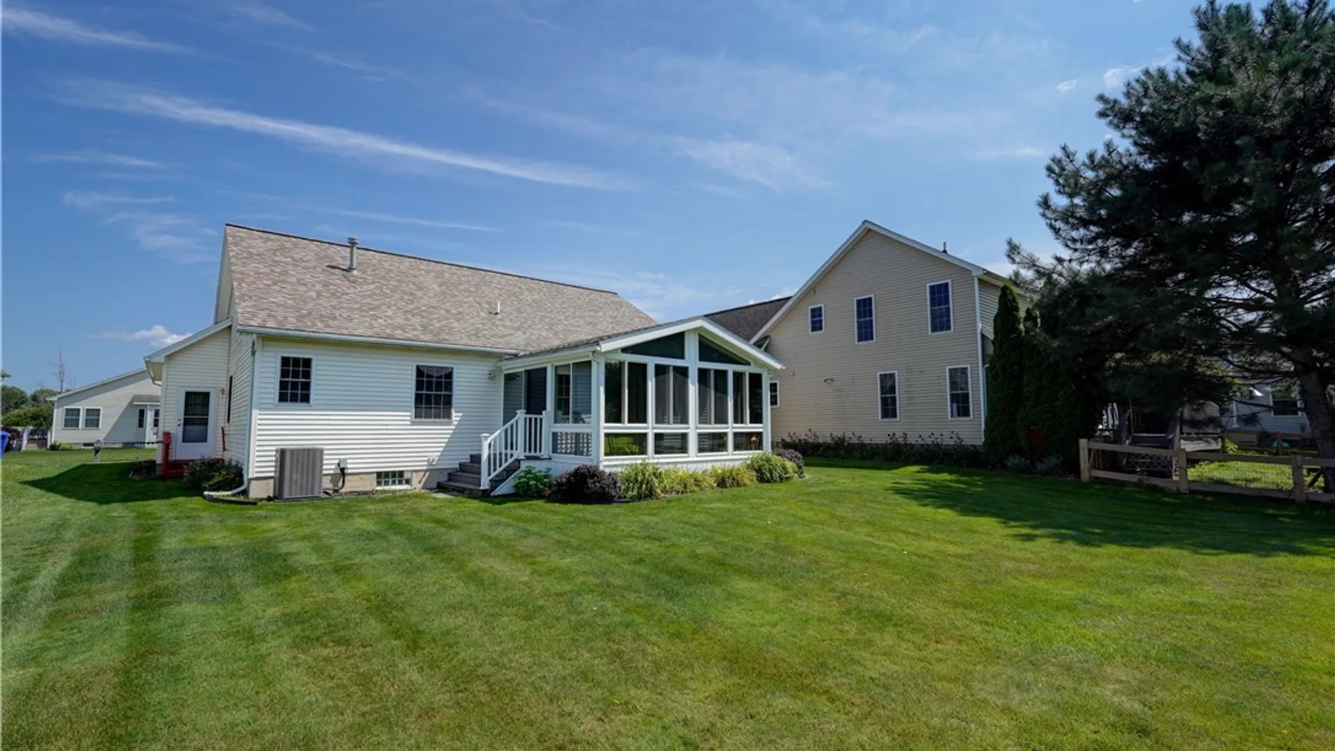 Property at 73 Logans Run, Greece, NY 14626 40