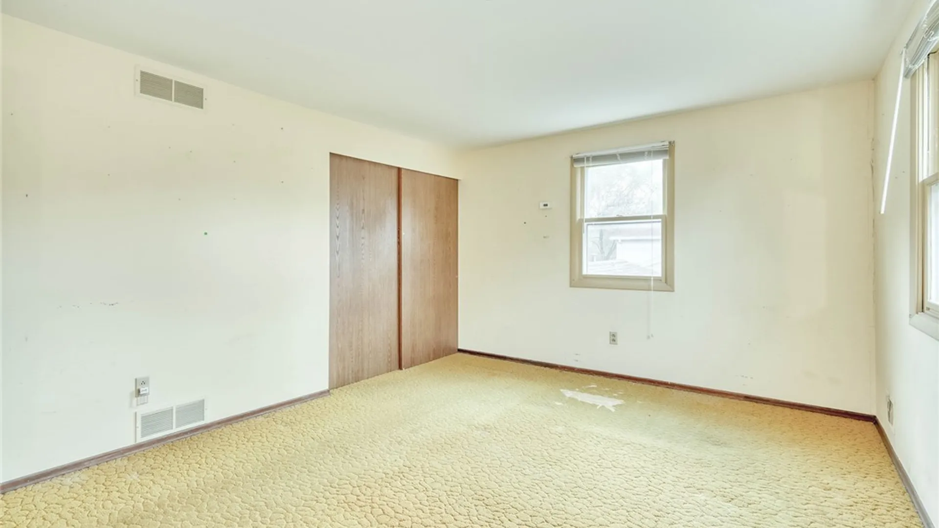 Property at 100 Rodney Lane, Penfield, NY 14625 24