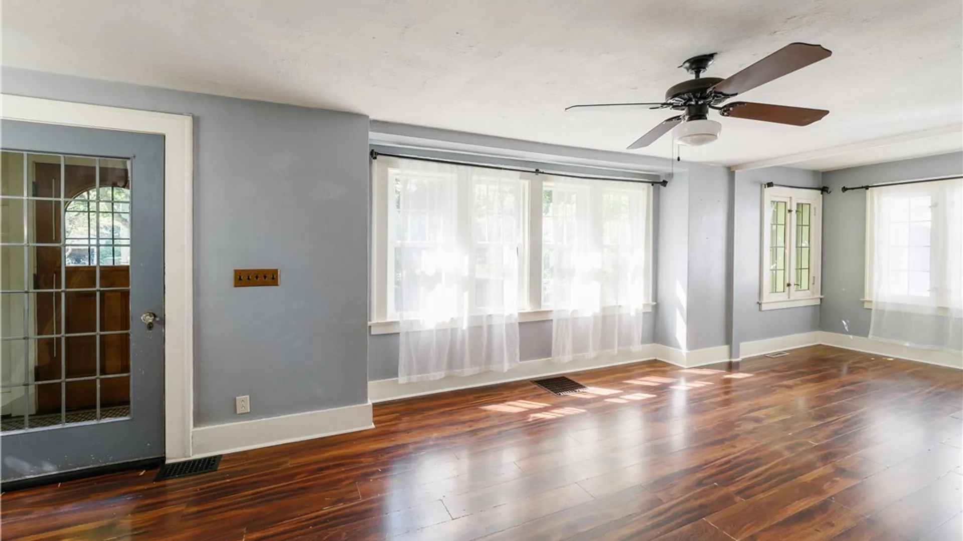 Property at 52 Indiana Street, Rochester, NY 14609 7