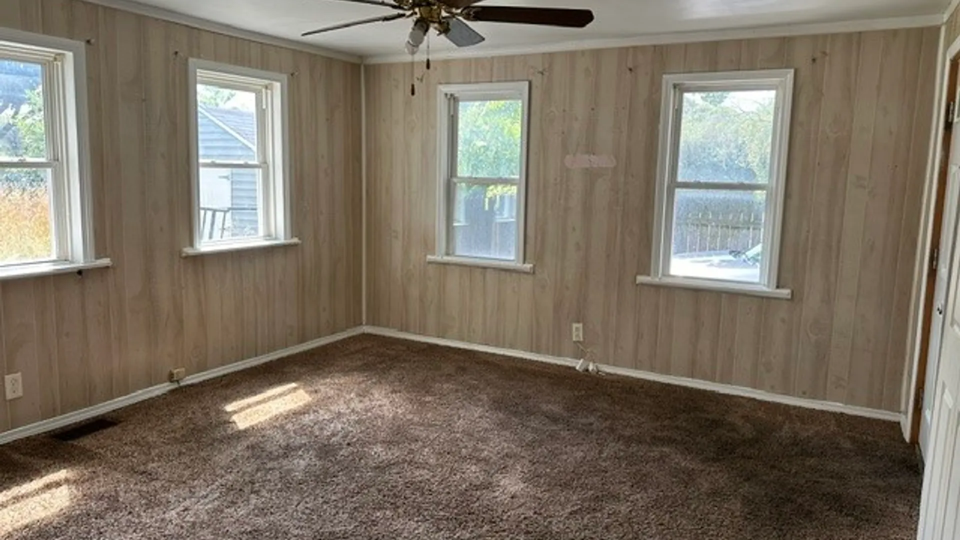 Property at 32 Grape Street, Rochester, NY 14608 6