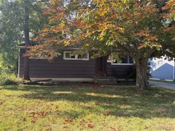 Property at 187 Sharon Parkway, Lackawanna, NY 14218