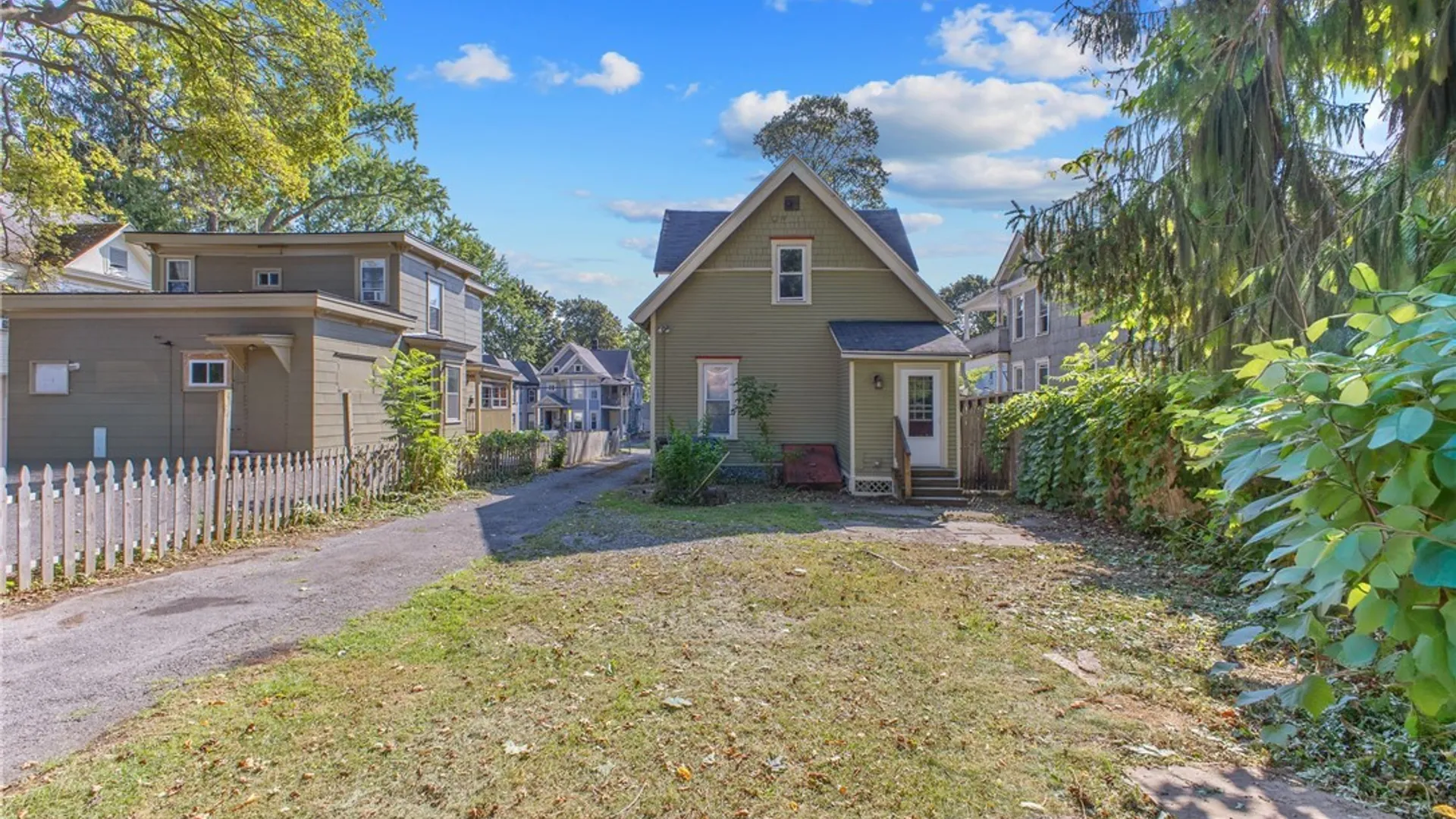Property at 548 Columbus Avenue, Syracuse, NY 13210 33