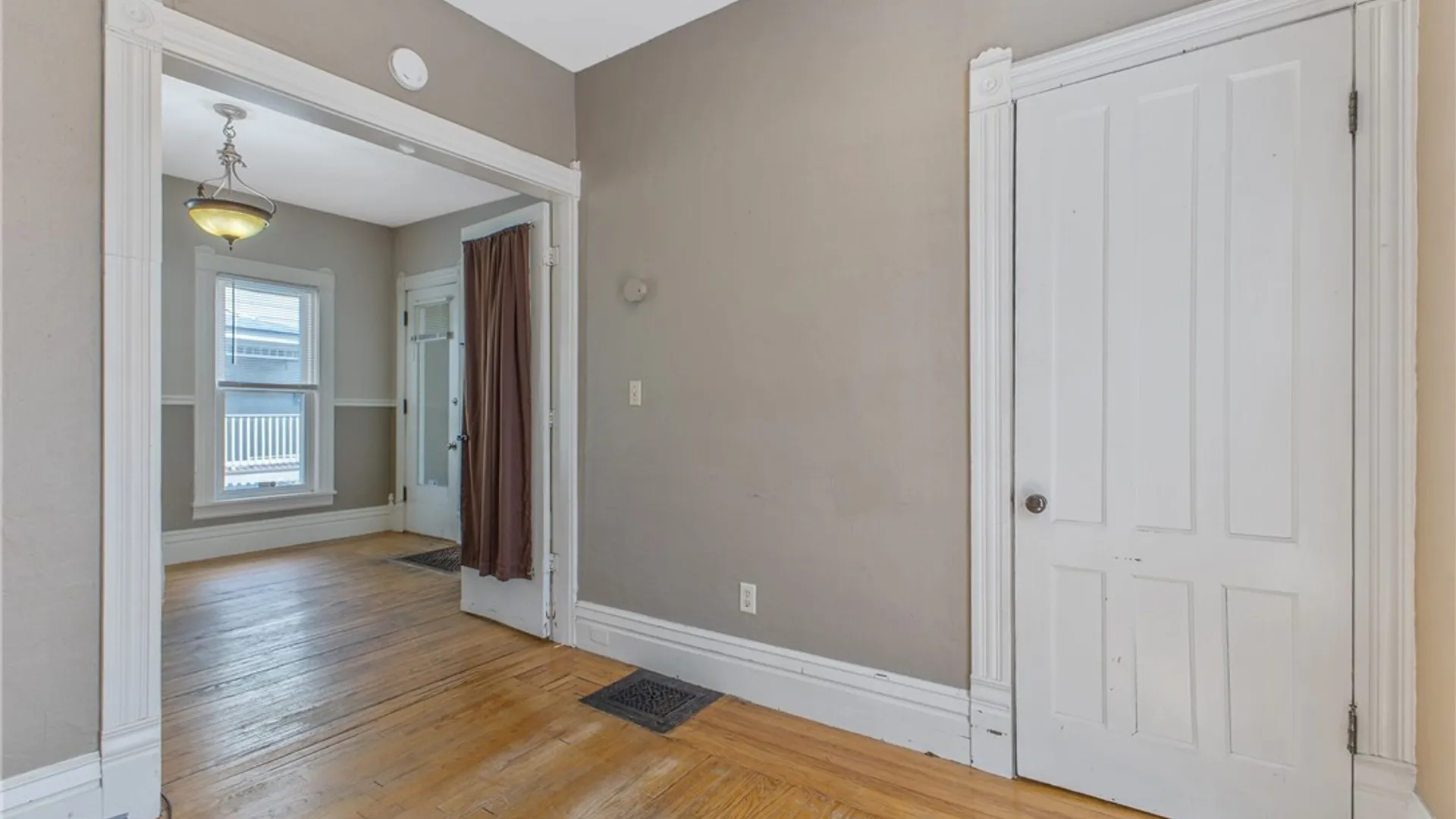 Property at 548 Columbus Avenue, Syracuse, NY 13210 21