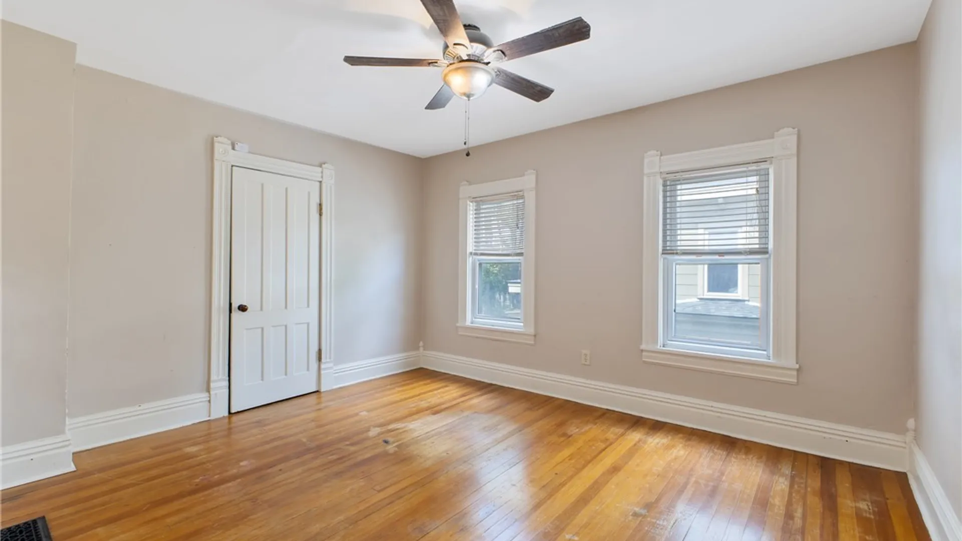 Property at 548 Columbus Avenue, Syracuse, NY 13210 26