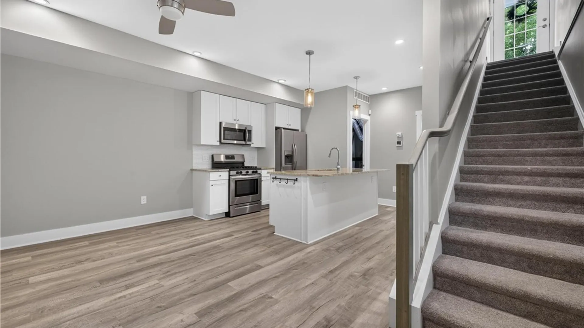 Property at 32 Horton Place, Buffalo, NY 14209 33