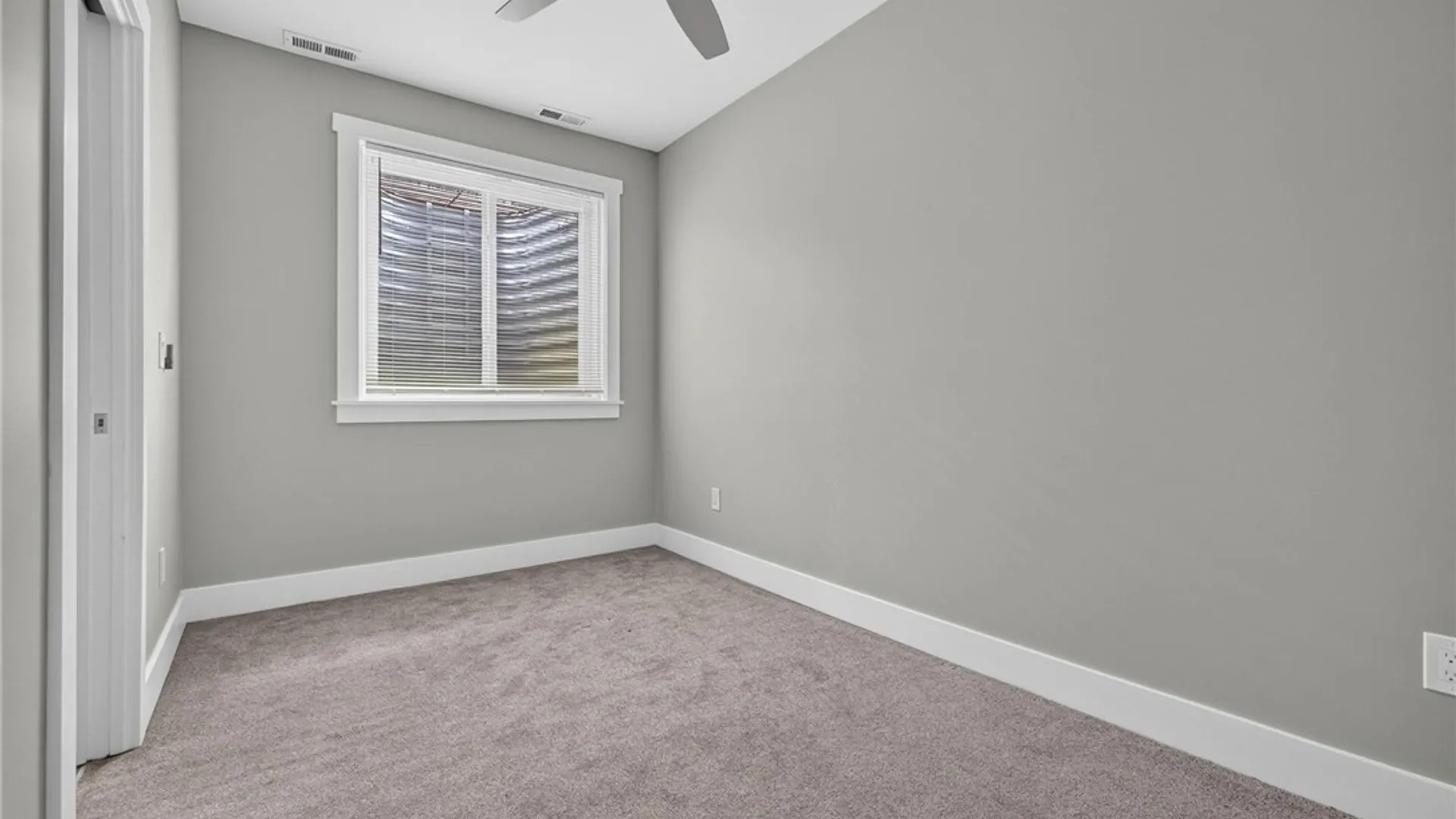 Property at 32 Horton Place, Buffalo, NY 14209 40