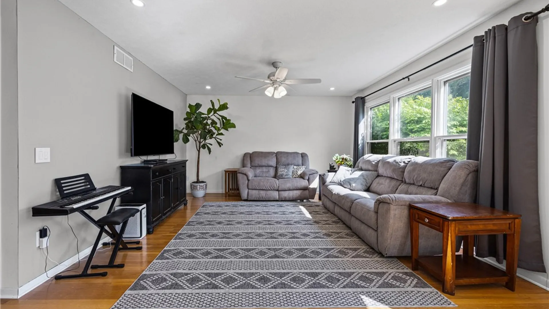Property at 5 Starlight Circle, Perinton, NY 14450 17