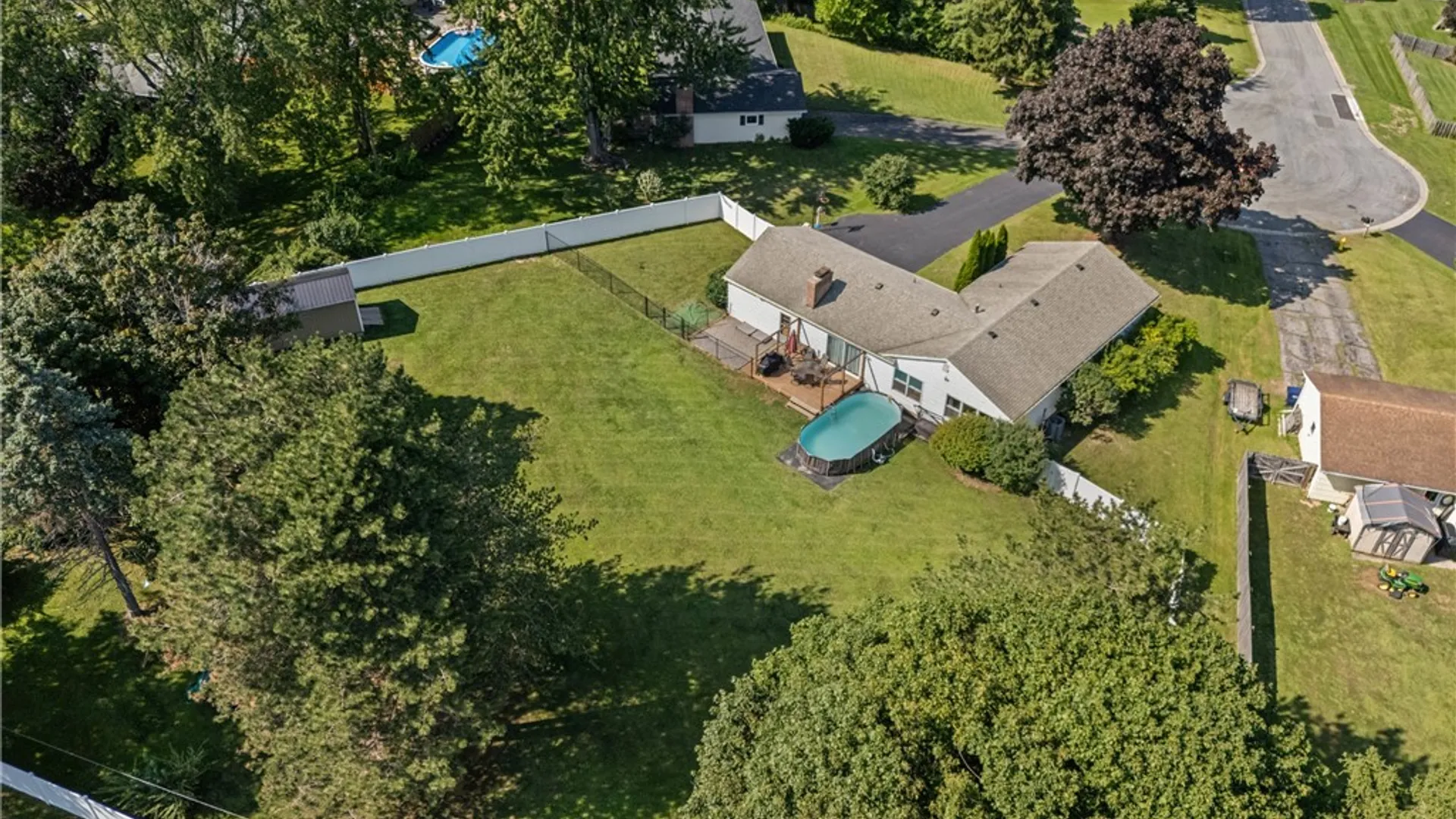Property at 5 Starlight Circle, Perinton, NY 14450 44