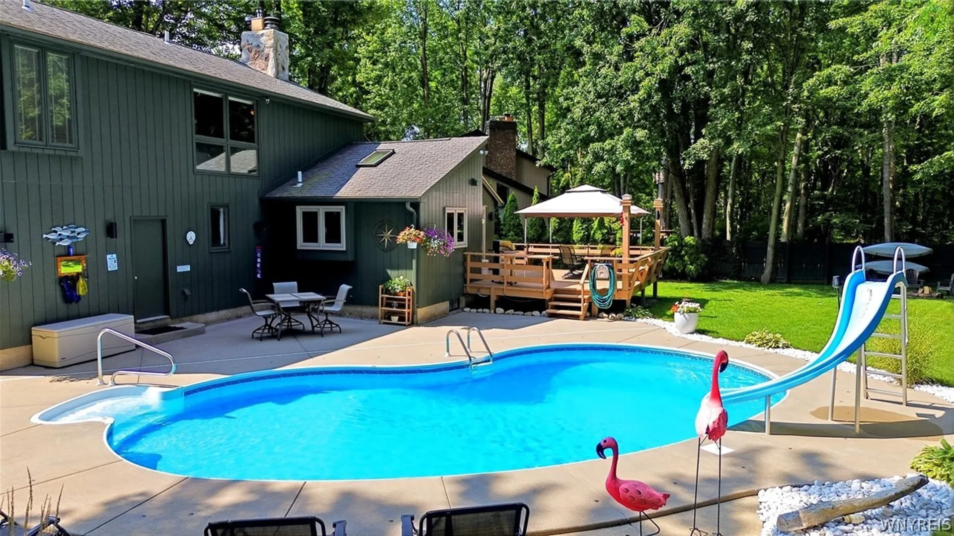 Property at 35 Lancelot Court, Amherst, NY 14068 3