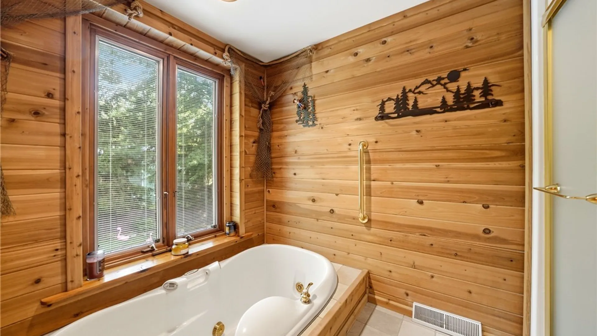 Property at 35 Lancelot Court, Amherst, NY 14068 26
