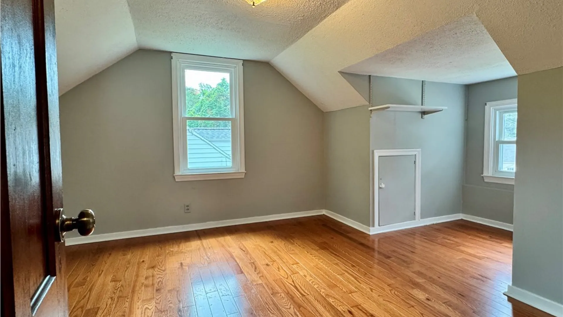 Property at 141 East Avenue, Syracuse, NY 13224 17