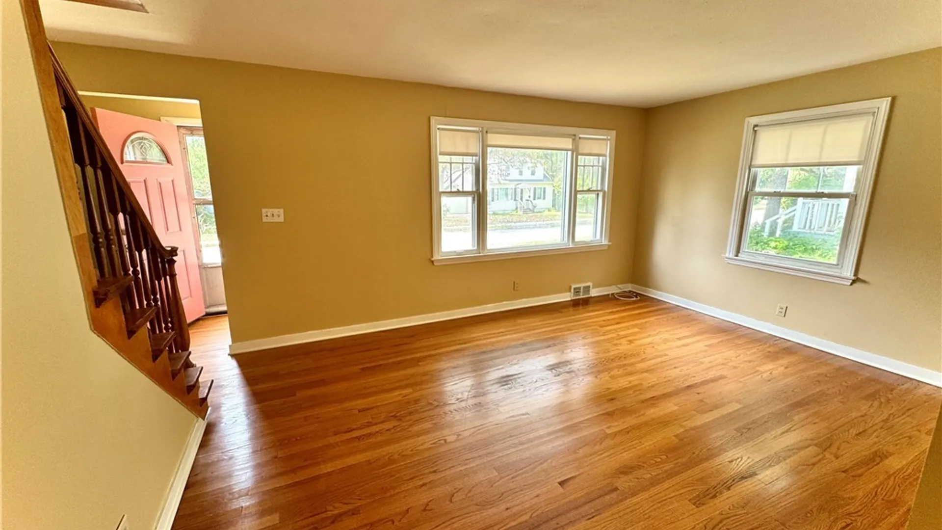 Property at 141 East Avenue, Syracuse, NY 13224 4