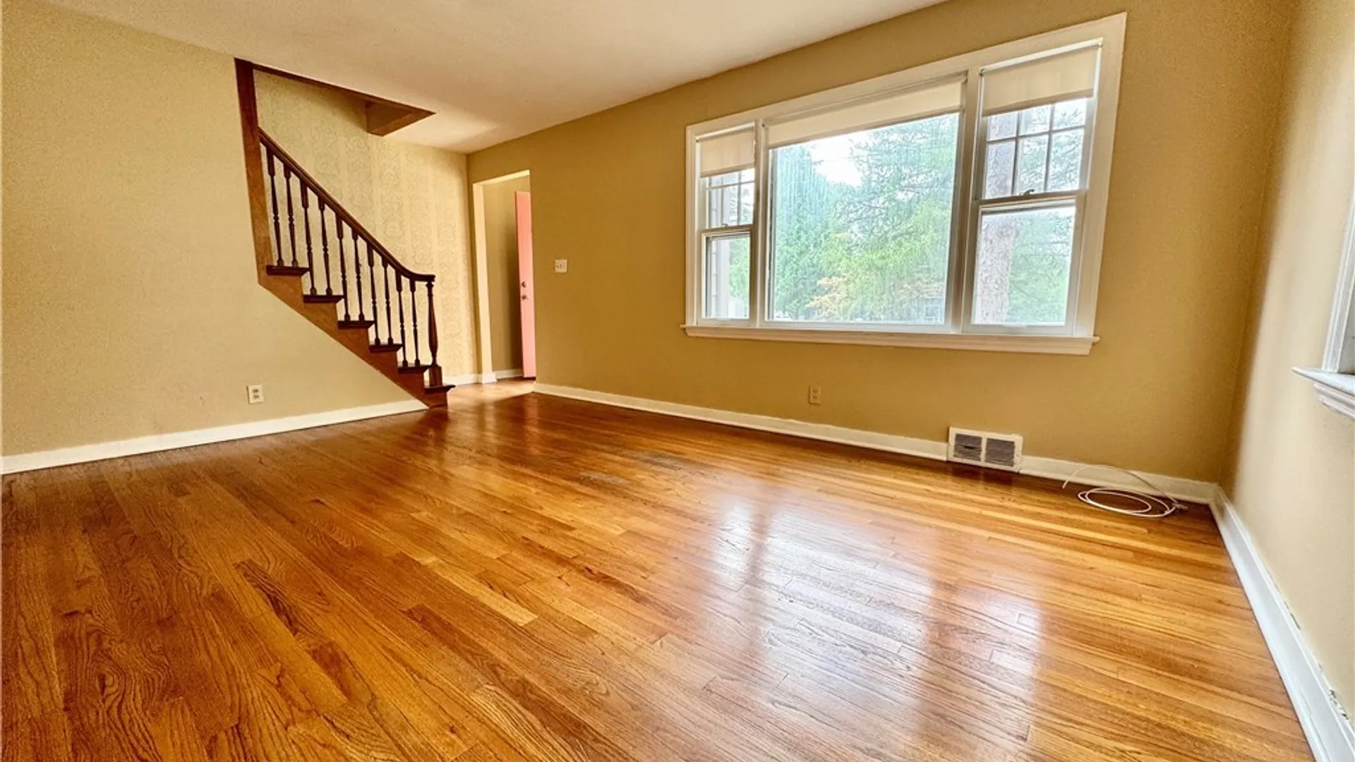 Property at 141 East Avenue, Syracuse, NY 13224 5