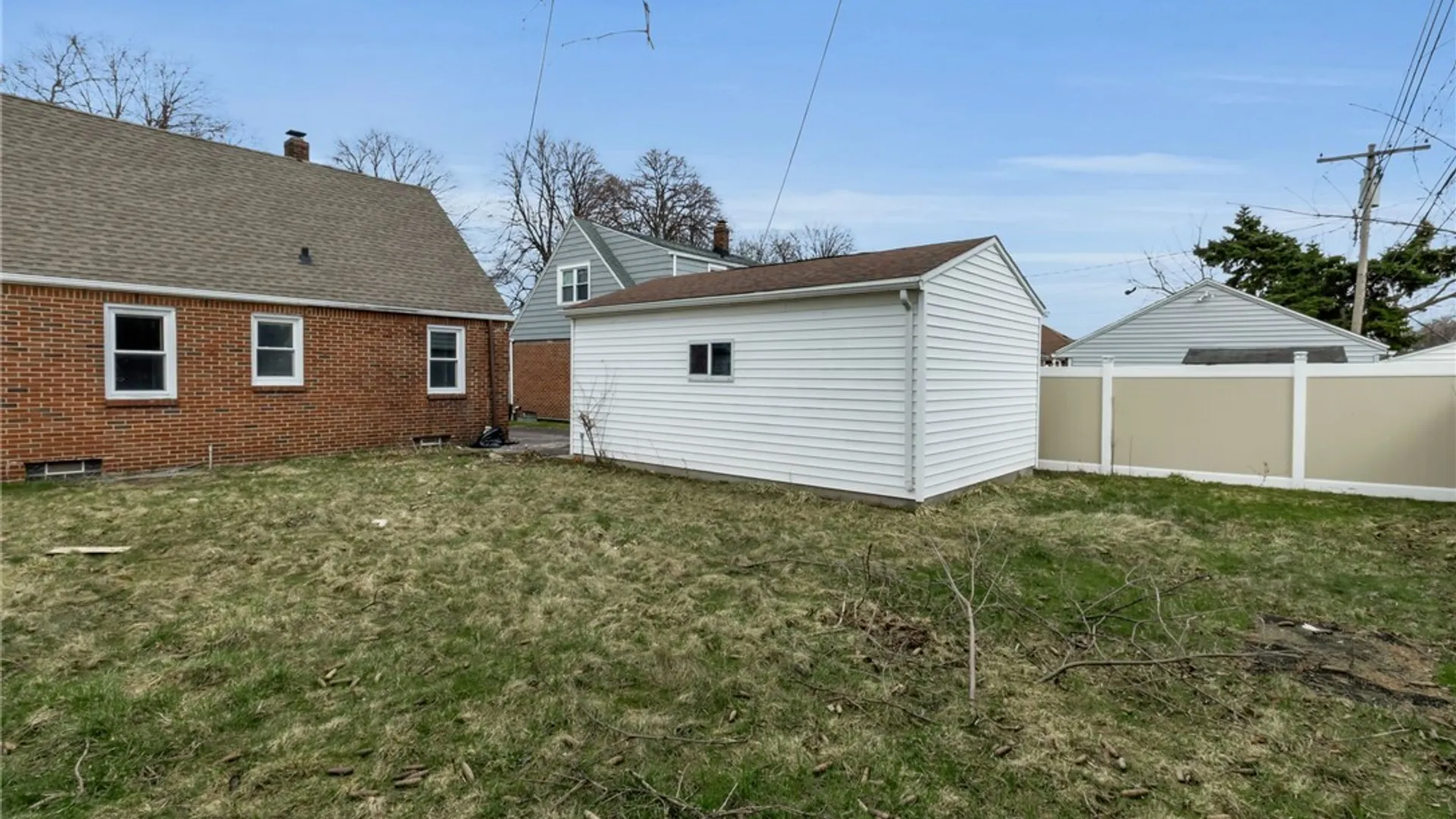 Property at 57 Erskine Avenue, Buffalo, NY 14215 4