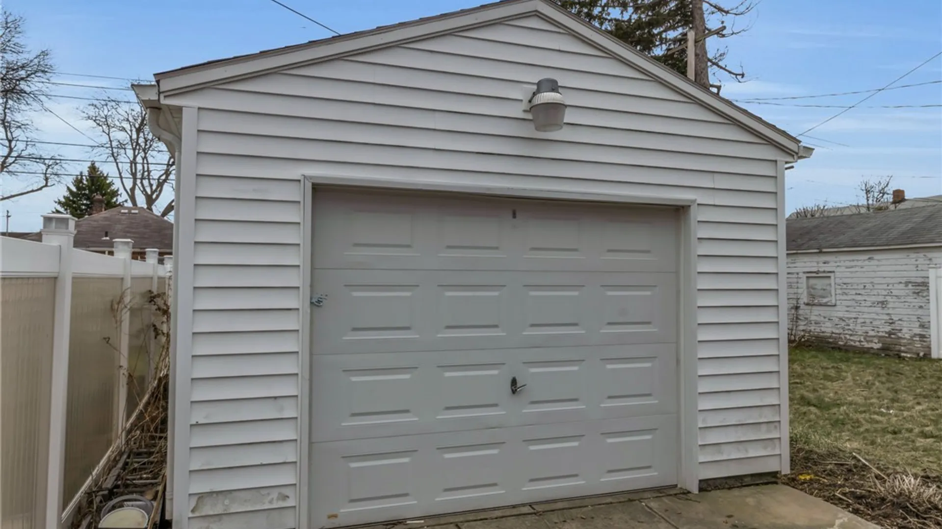 Property at 57 Erskine Avenue, Buffalo, NY 14215 5