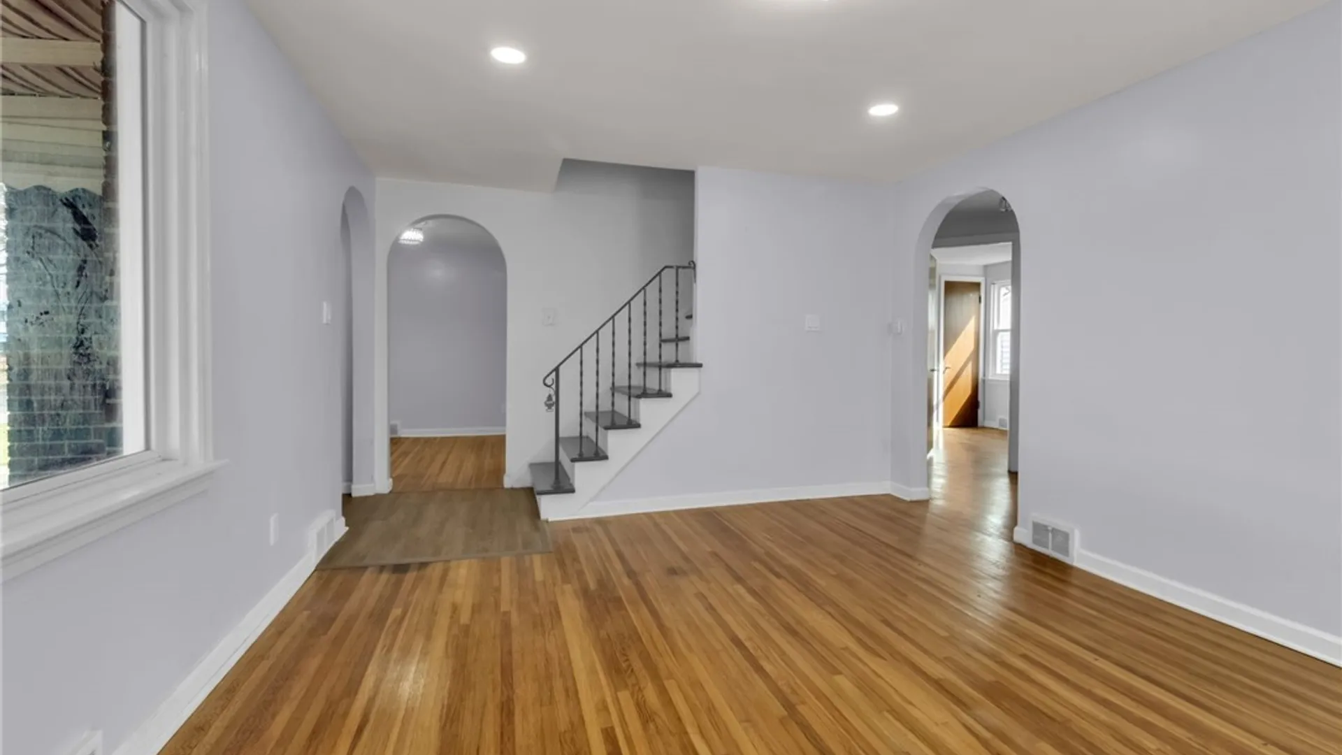 Property at 57 Erskine Avenue, Buffalo, NY 14215 9