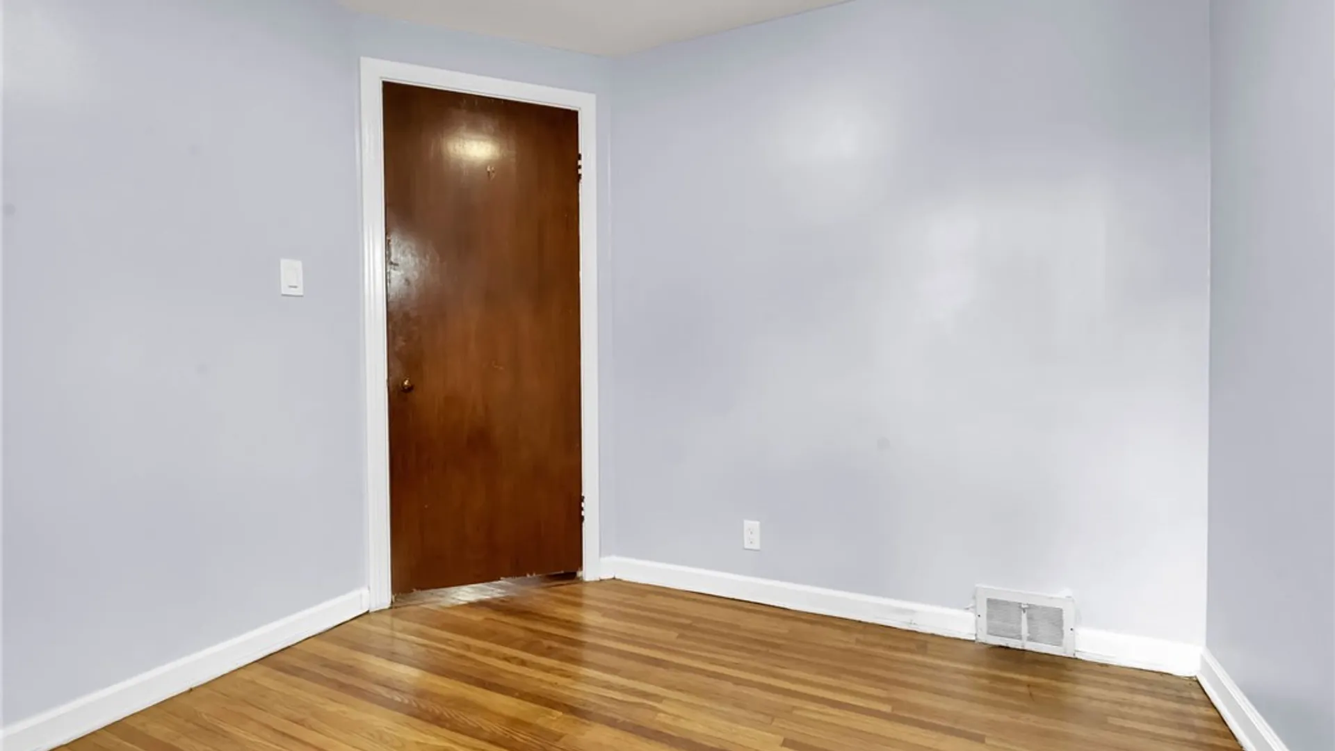 Property at 57 Erskine Avenue, Buffalo, NY 14215 17