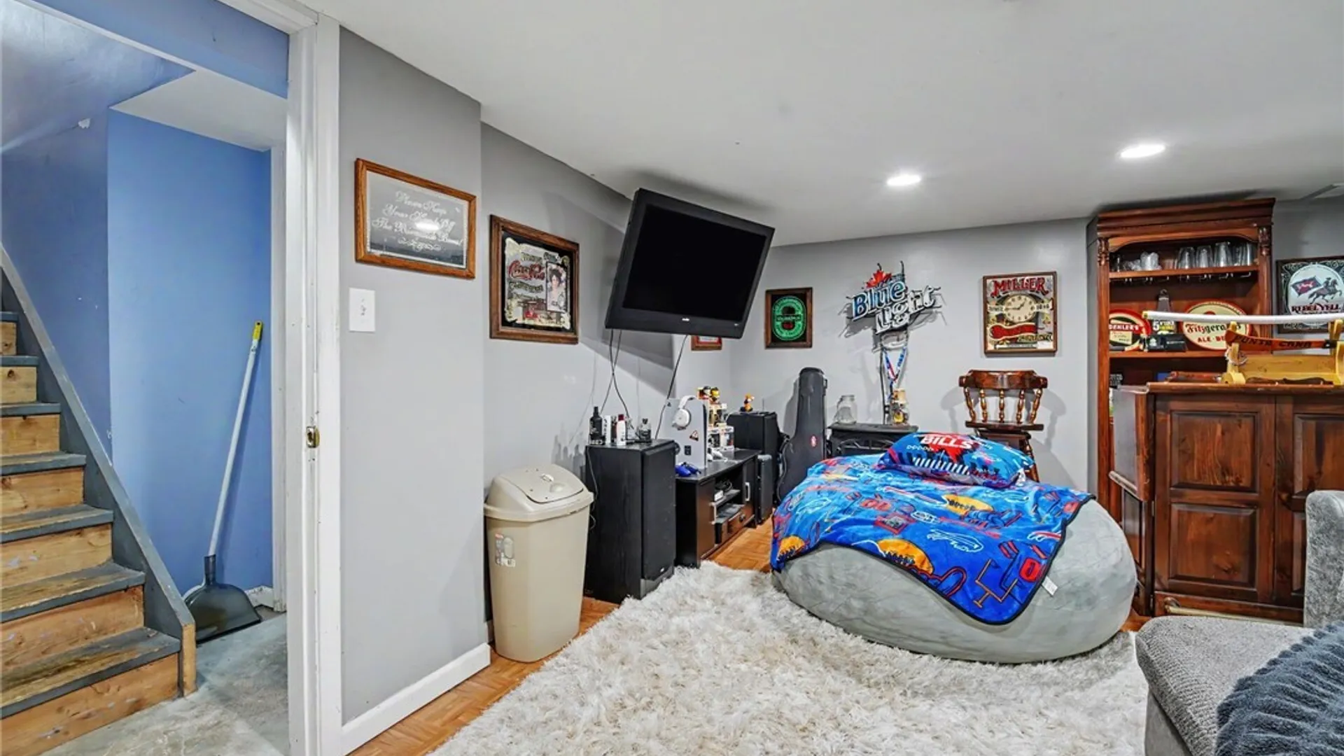 Property at 1658 Caravelle Drive, Niagara Falls, NY 14304 25