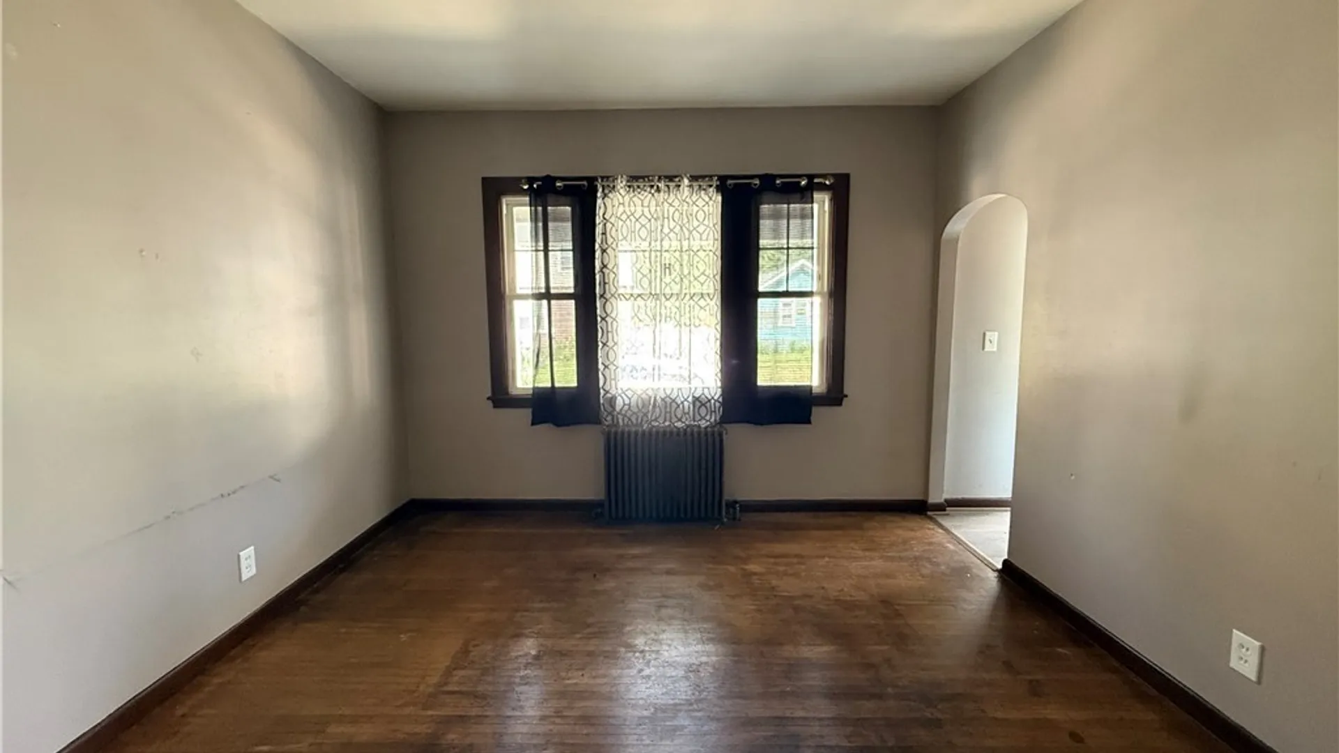 Property at 161 Farmer Street, Buffalo, NY 14207 7