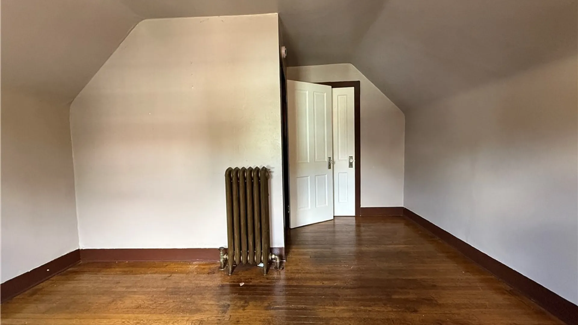 Property at 161 Farmer Street, Buffalo, NY 14207 13