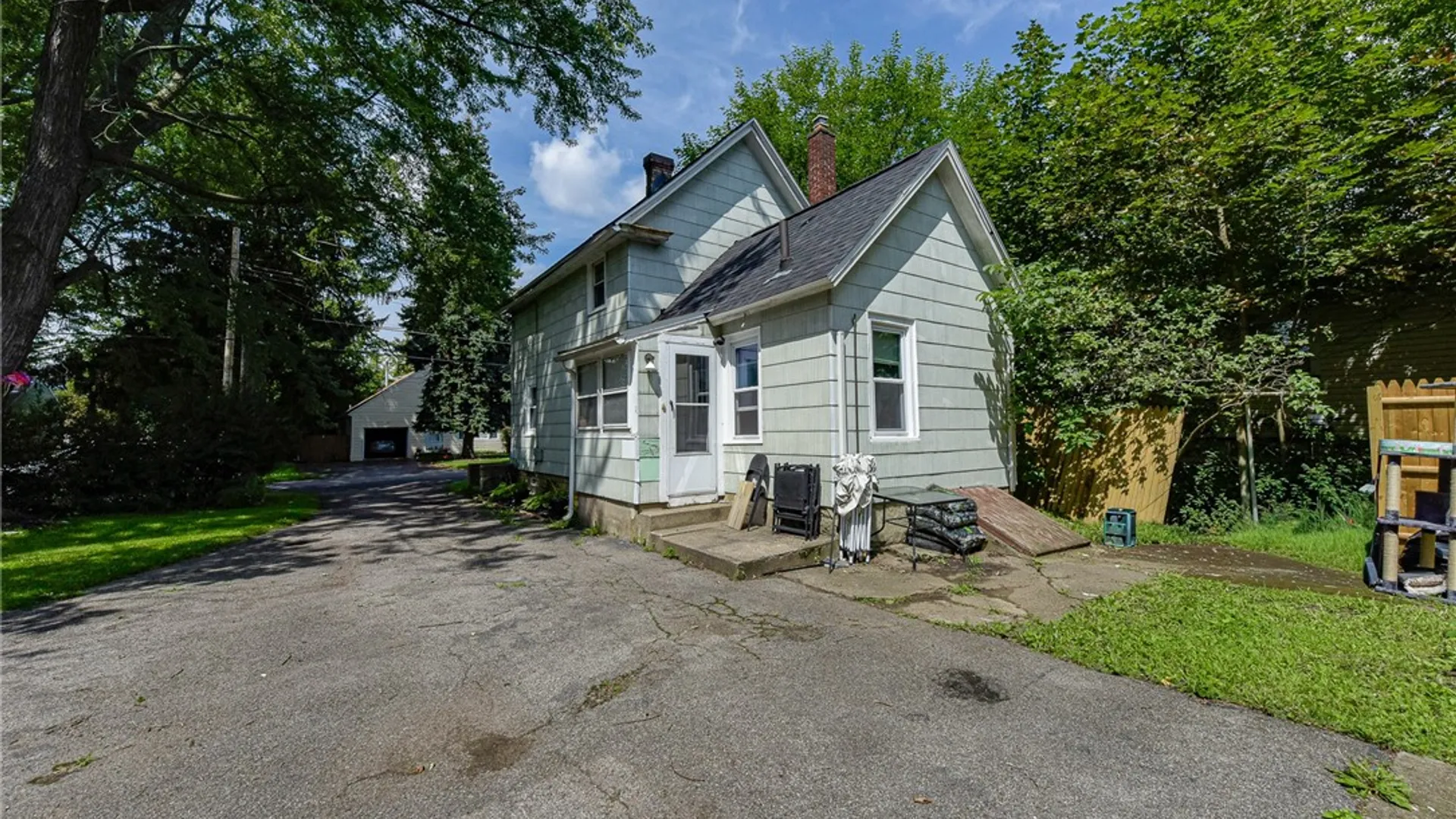 Property at 140 Taft Avenue, Irondequoit, NY 14609 27