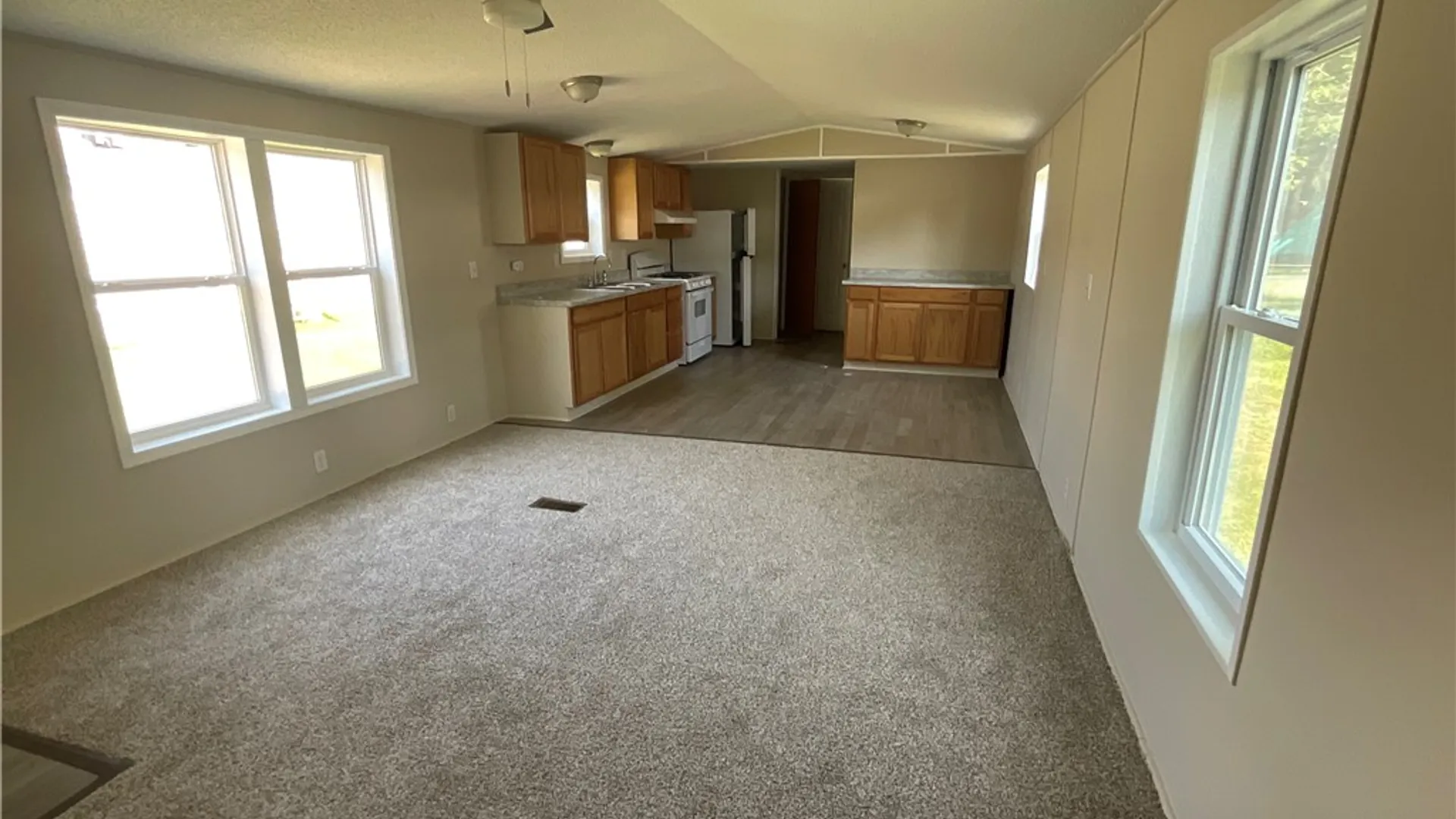 Property at 956 Middle Road, Scriba, NY 13126 9