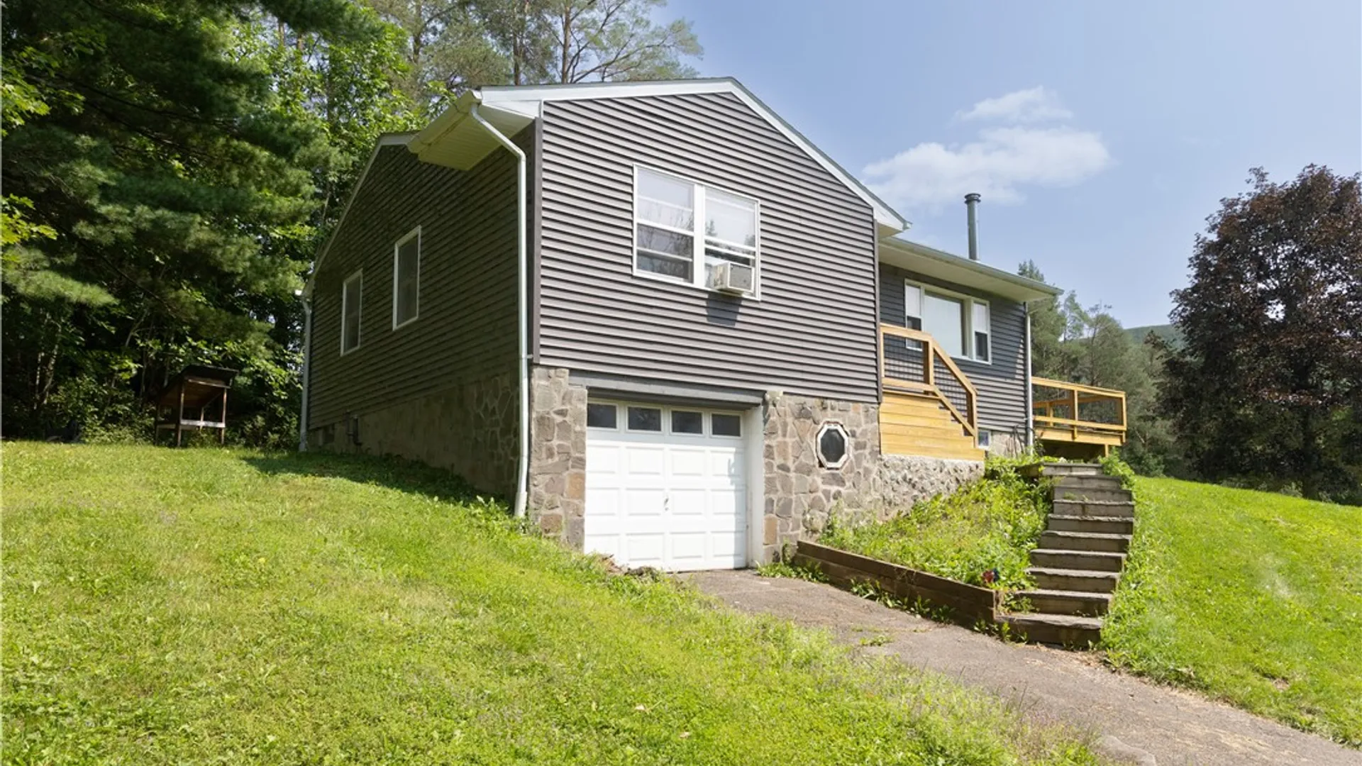 Property at 8 Turkey Ridge Rd Road, NY 12430 42