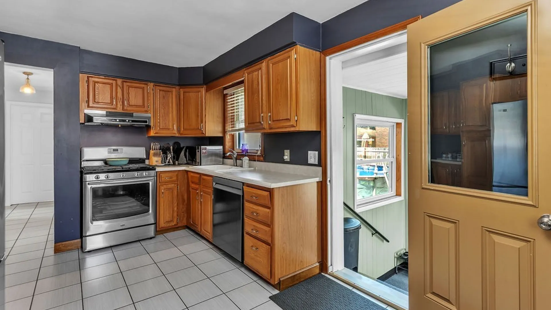 Property at 222 S Ogden Street, Buffalo, NY 14206 9