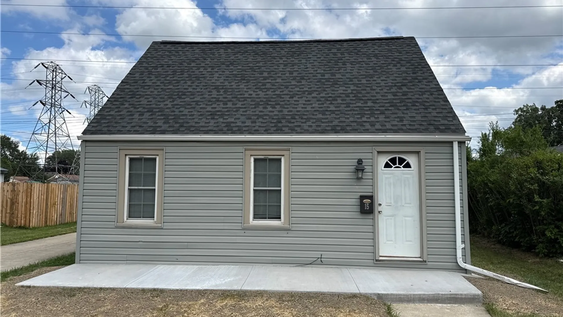 Property at 15 Heather Road, Cheektowaga, NY 14225 6