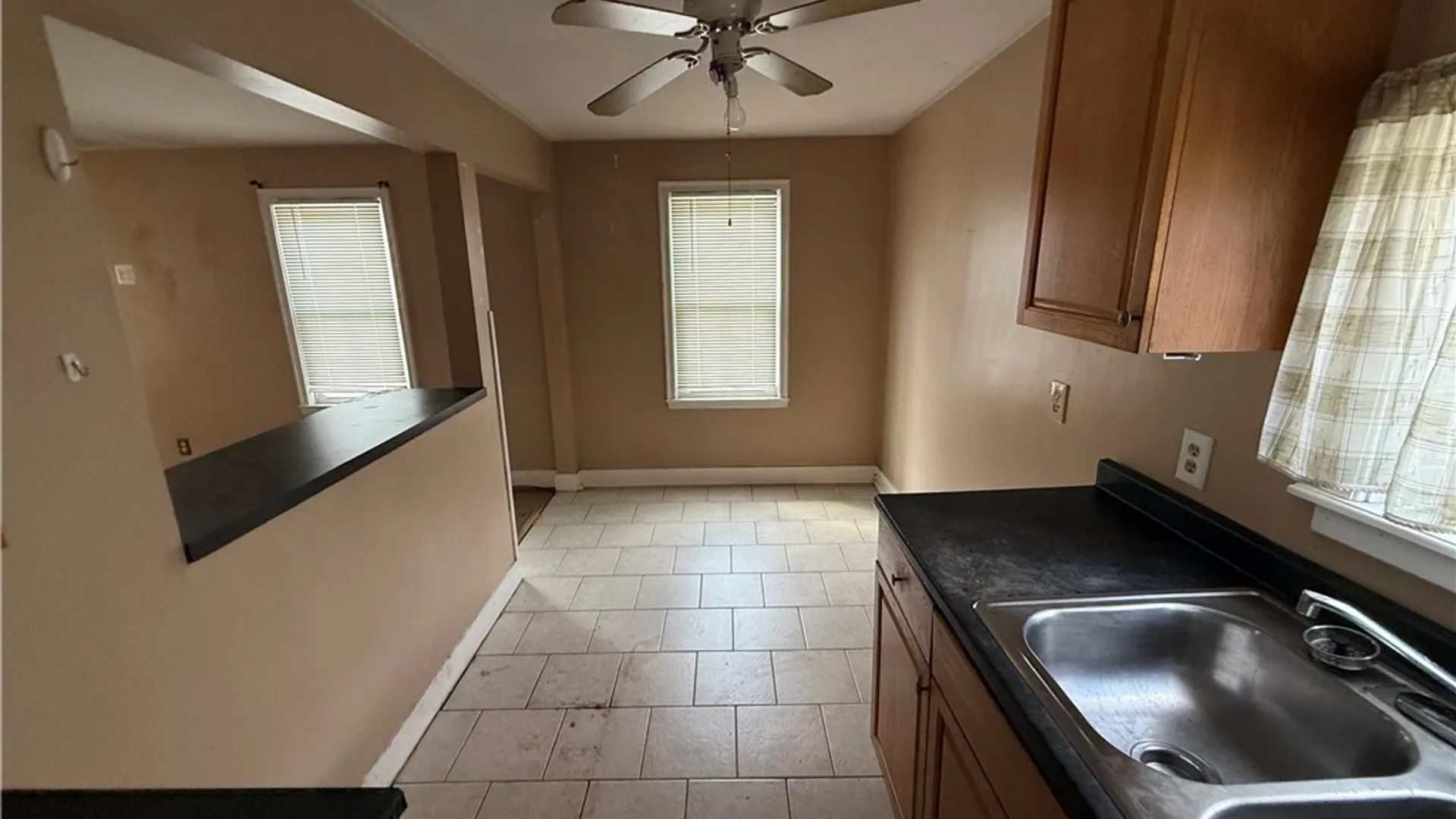 Property at 15 Heather Road, Cheektowaga, NY 14225 17