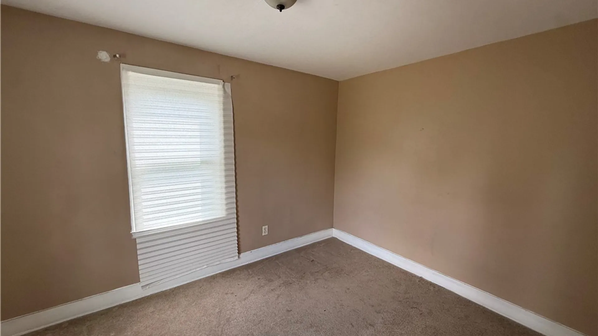 Property at 15 Heather Road, Cheektowaga, NY 14225 19