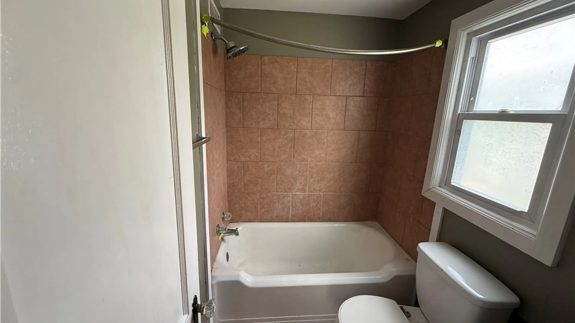 Property at 15 Heather Road, Cheektowaga, NY 14225 21