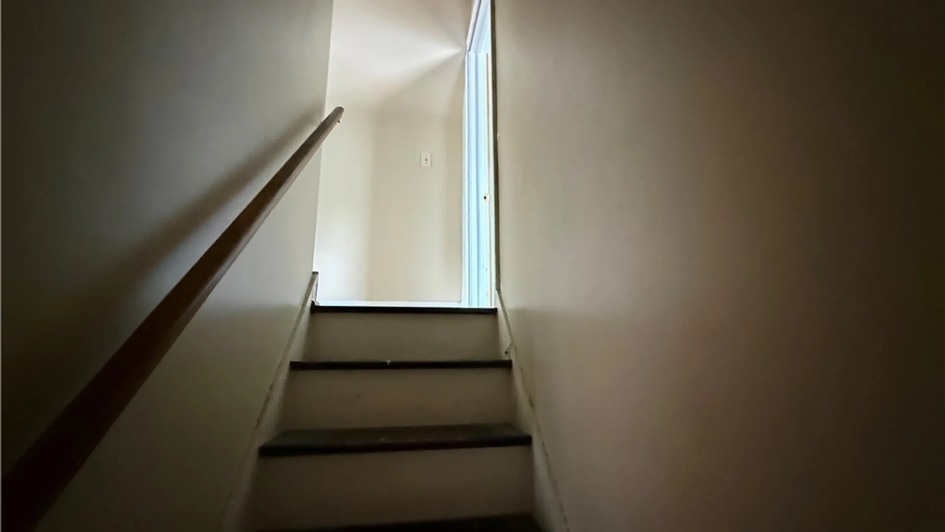 Property at 15 Heather Road, Cheektowaga, NY 14225 24