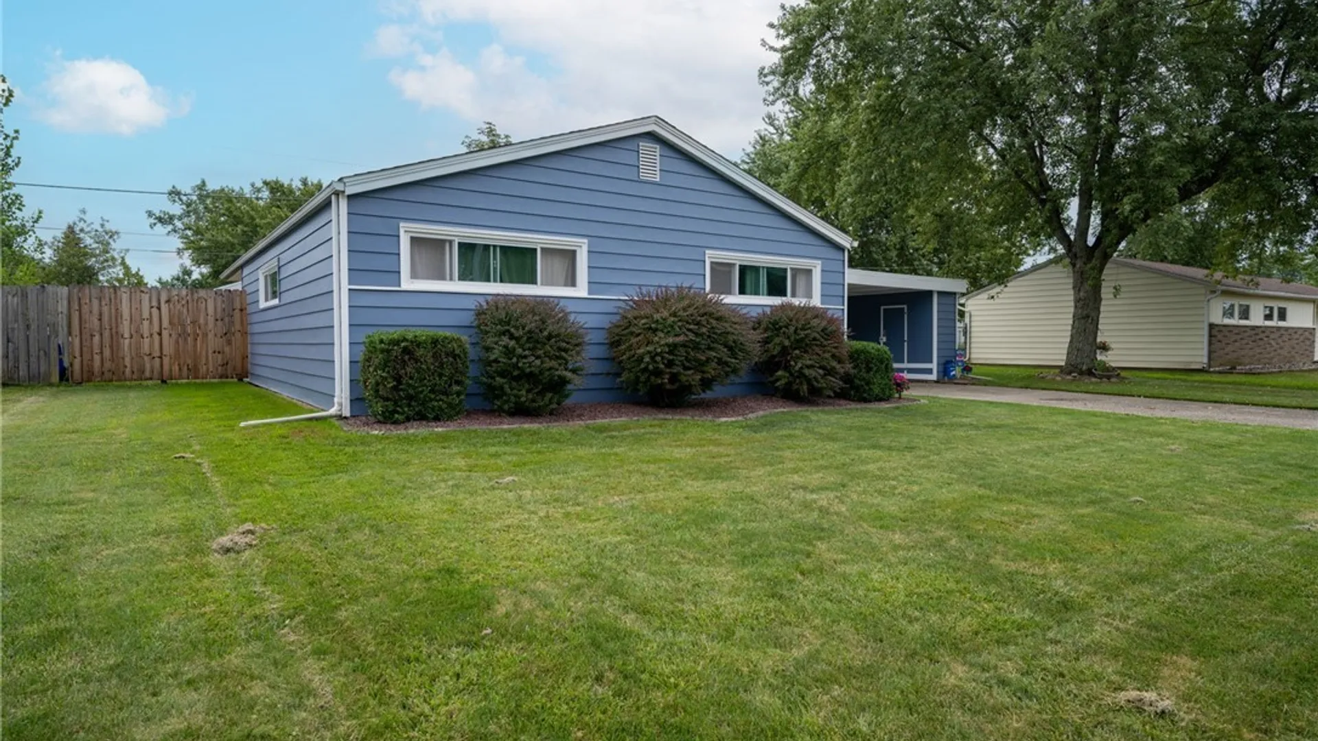 Property at 21 Beverly Drive, Cheektowaga, NY 14043 3