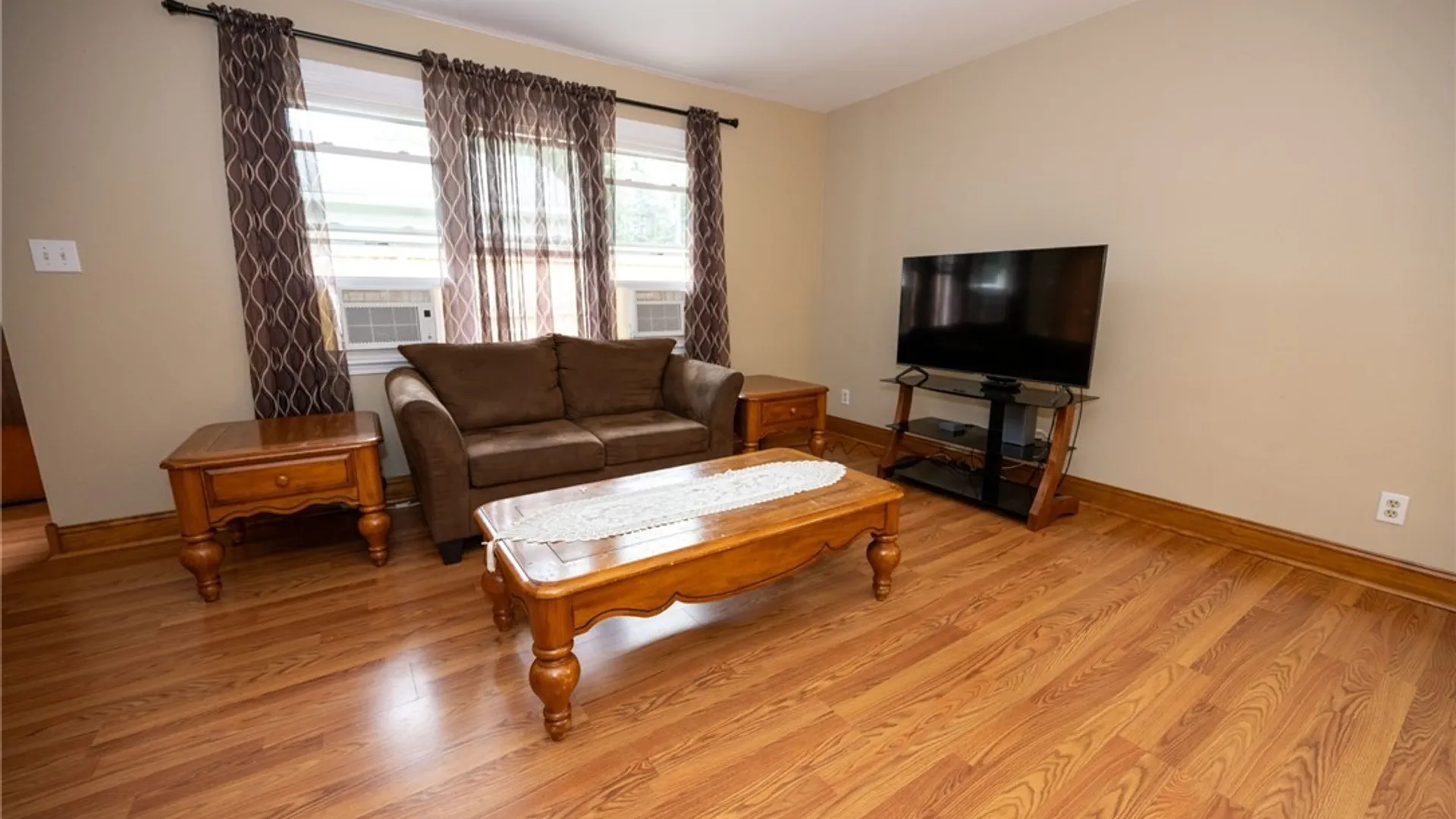 Property at 21 Beverly Drive, Cheektowaga, NY 14043 24