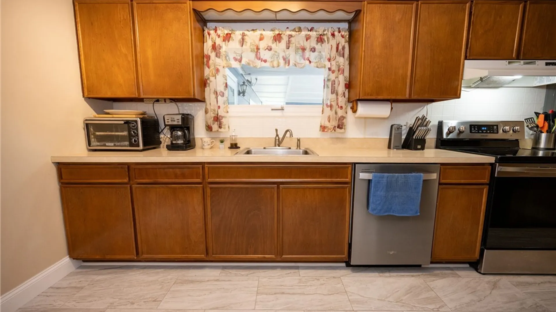 Property at 21 Beverly Drive, Cheektowaga, NY 14043 29