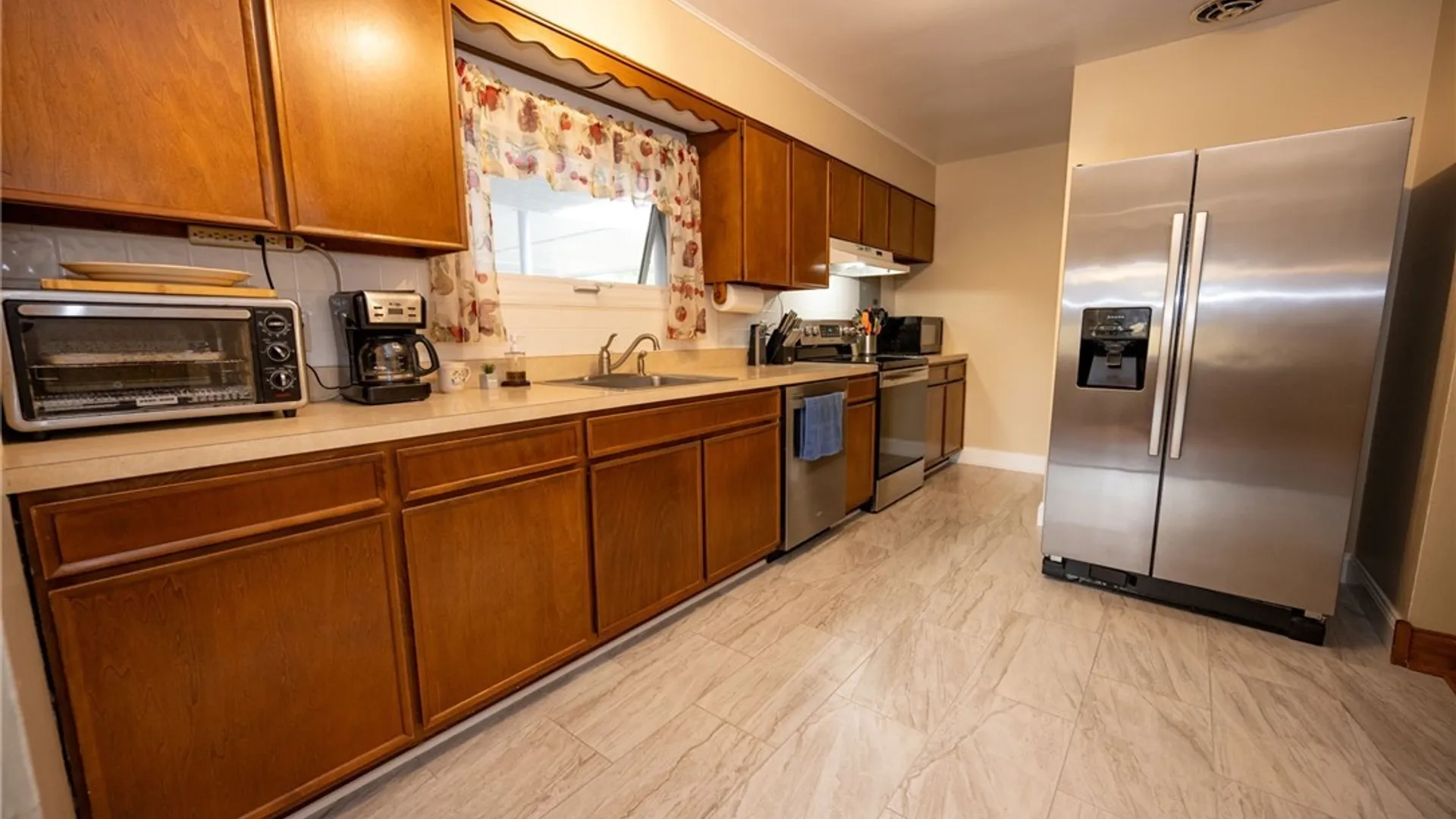 Property at 21 Beverly Drive, Cheektowaga, NY 14043 30