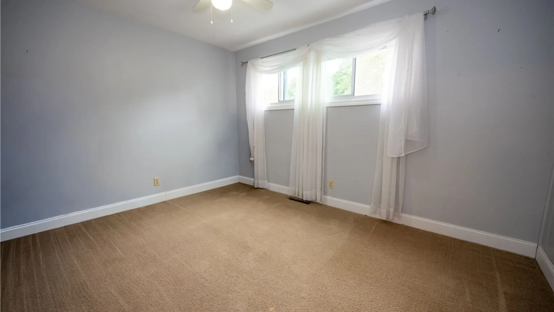Property at 21 Beverly Drive, Cheektowaga, NY 14043 38