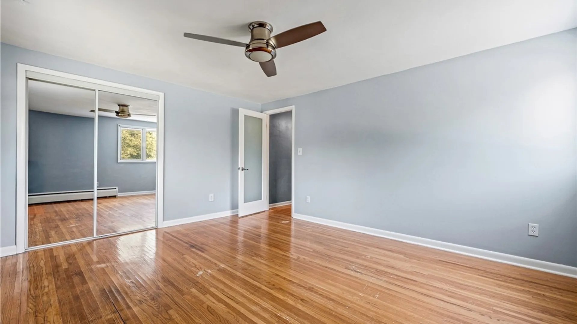 Property at 4885 Smiley Terrace, Clarence, NY 14031 38