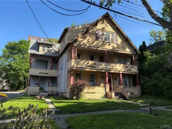 Property at 207 Green Street, Syracuse, NY 13203