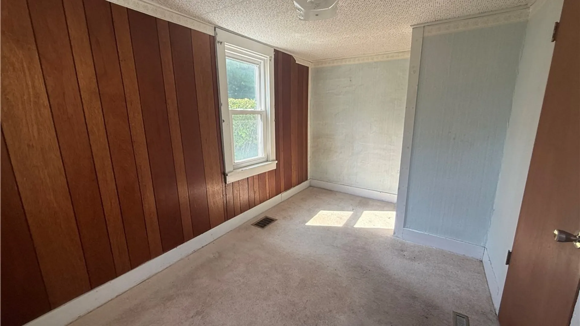 Property at 283 Wilcox Street, Wilson, NY 14172 8