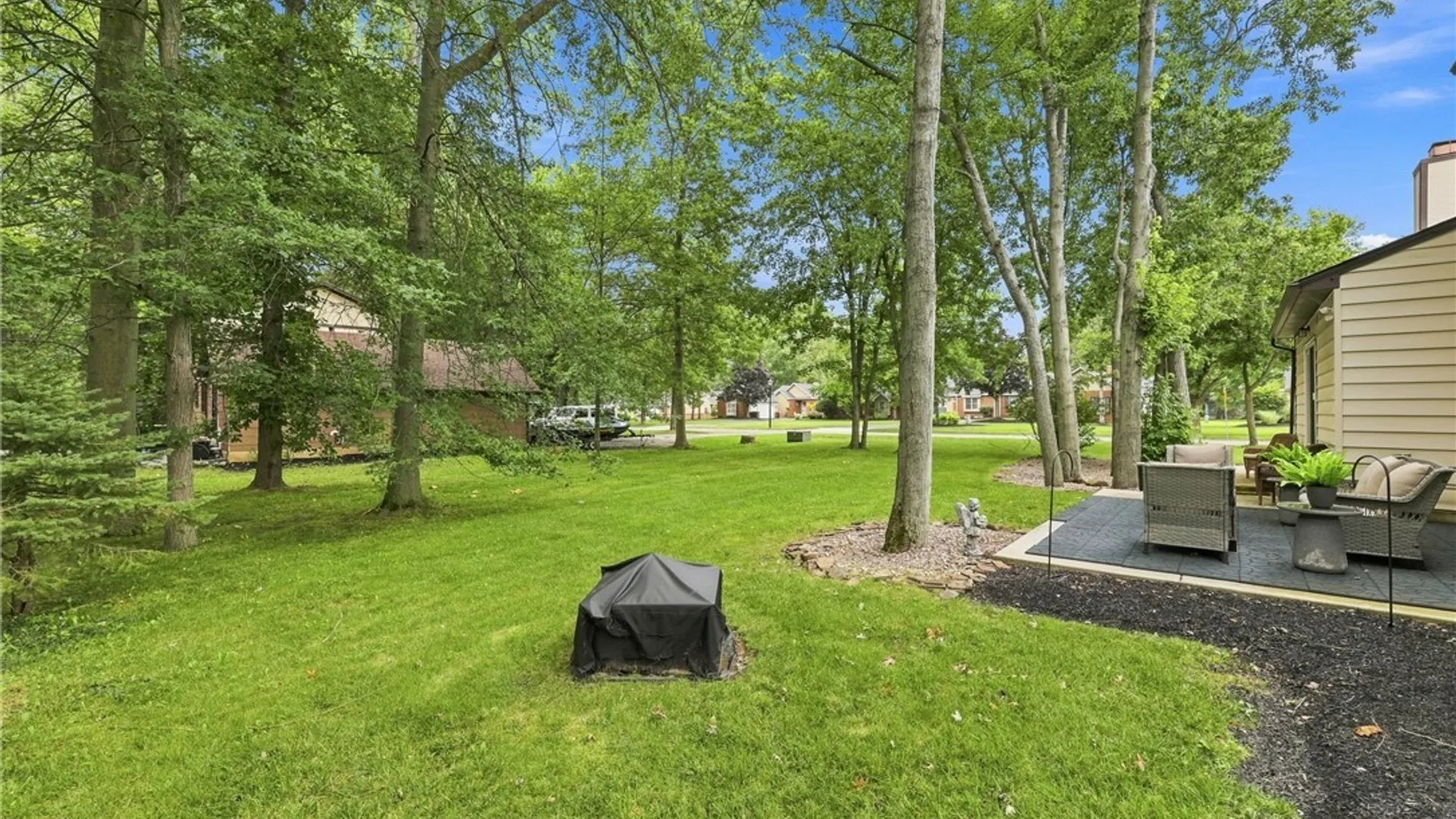 Property at 85 Moorgate Court, Amherst, NY 14051 37