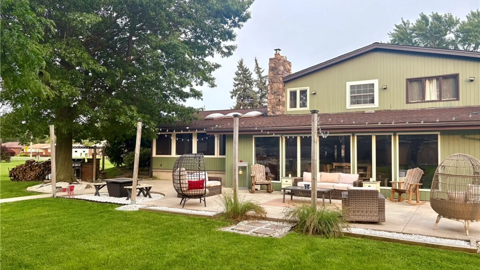 Property at 987 N Hewitt Drive, Lewiston, NY 14092 7