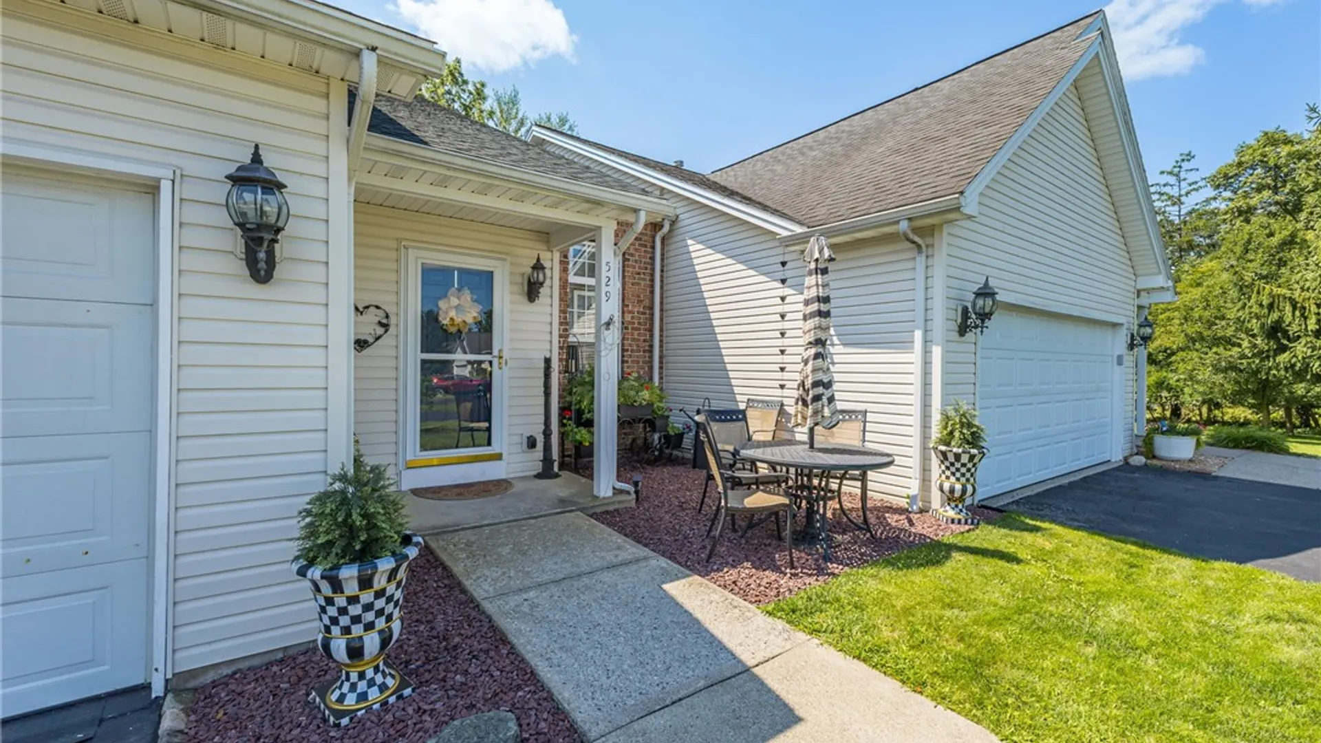 Property at 529 Collins Street, Avon, NY 14414 3