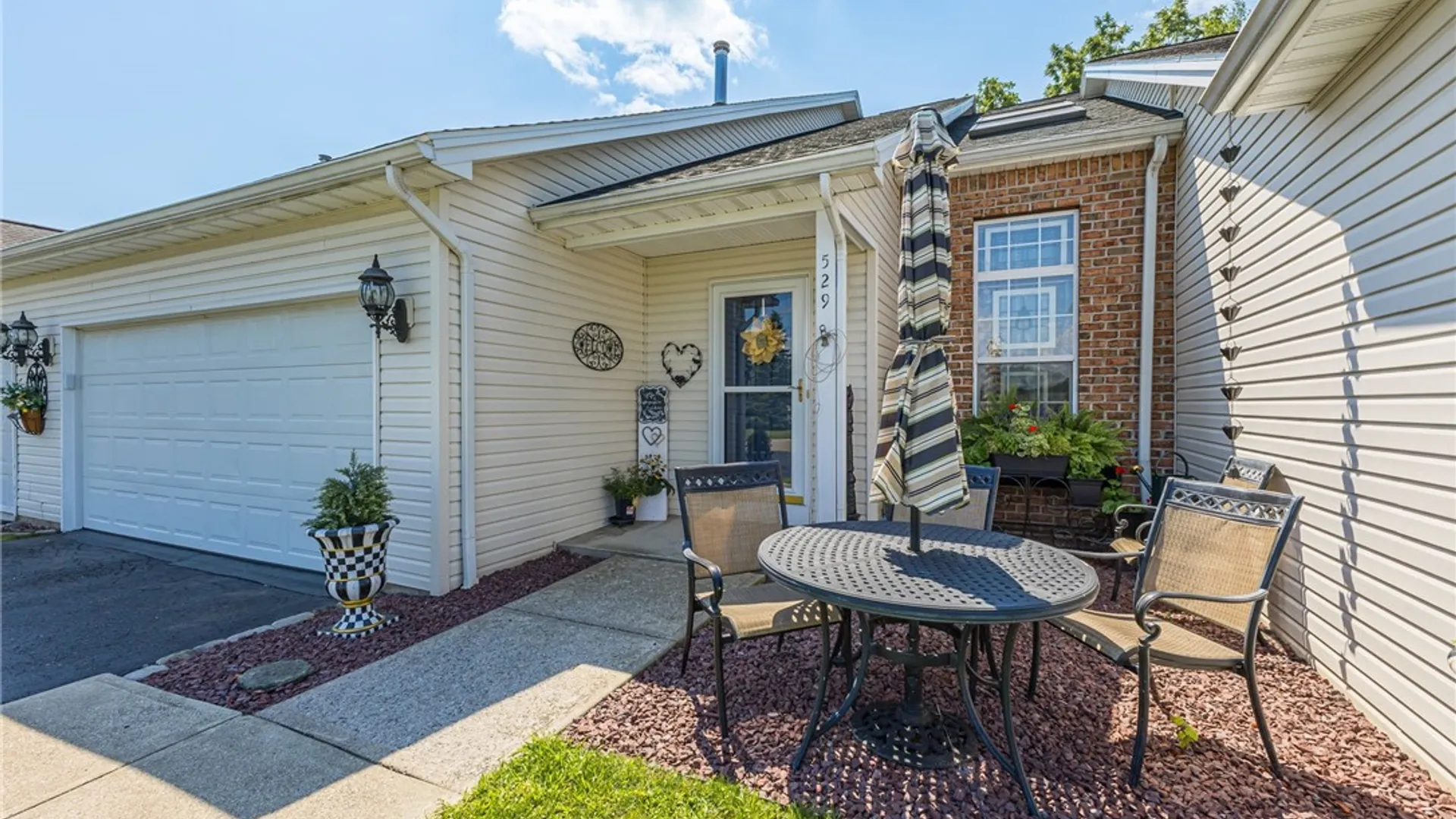 Property at 529 Collins Street, Avon, NY 14414 4