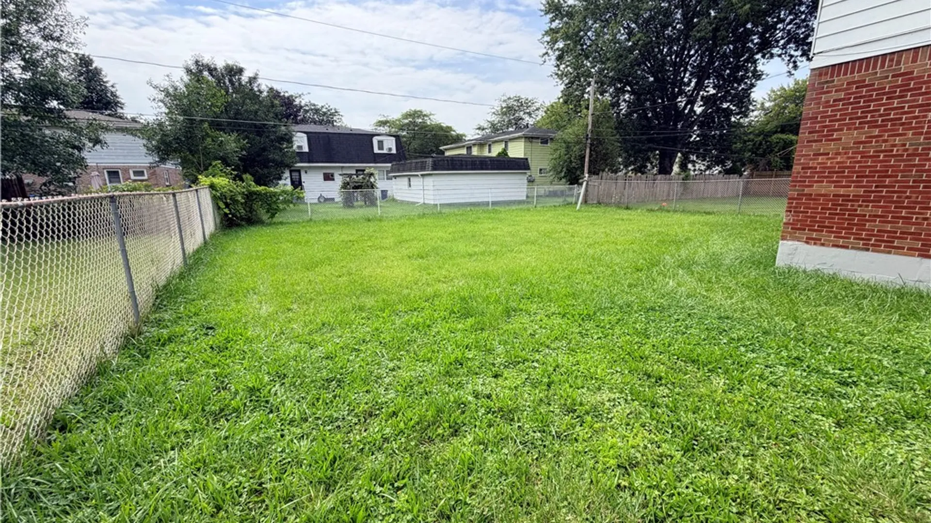 Property at 199 Tonawanda Creek Road, Amherst, NY 14228 6