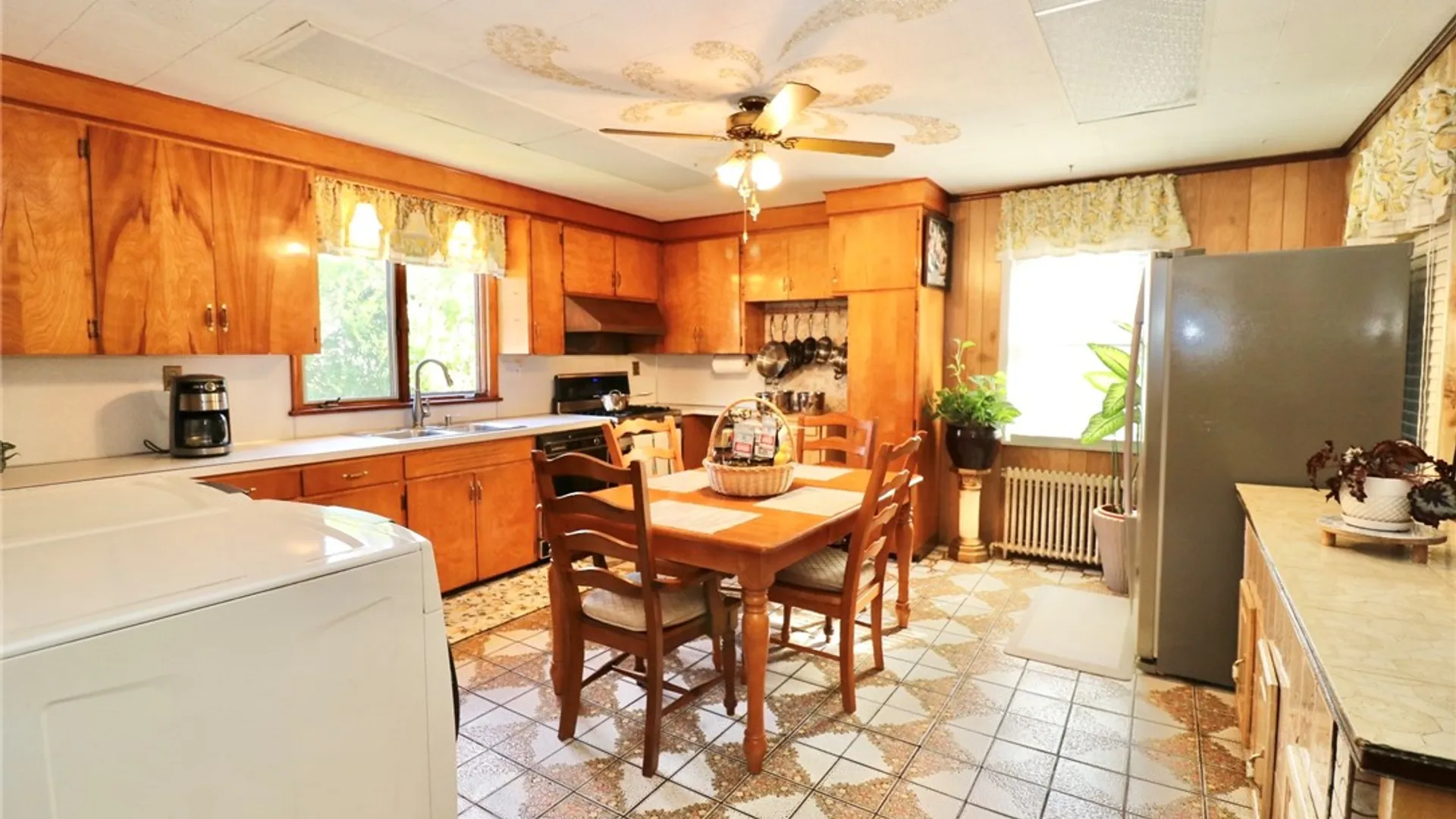 Property at 708 Helendale Road, Irondequoit, NY 14609 11