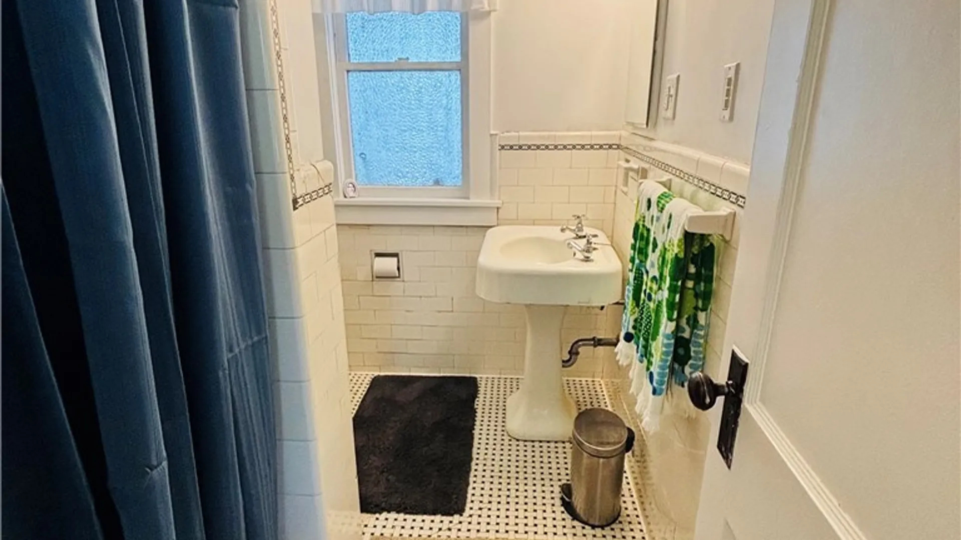 Property at 1933 Crescent, Hamburg, NY 14085 20